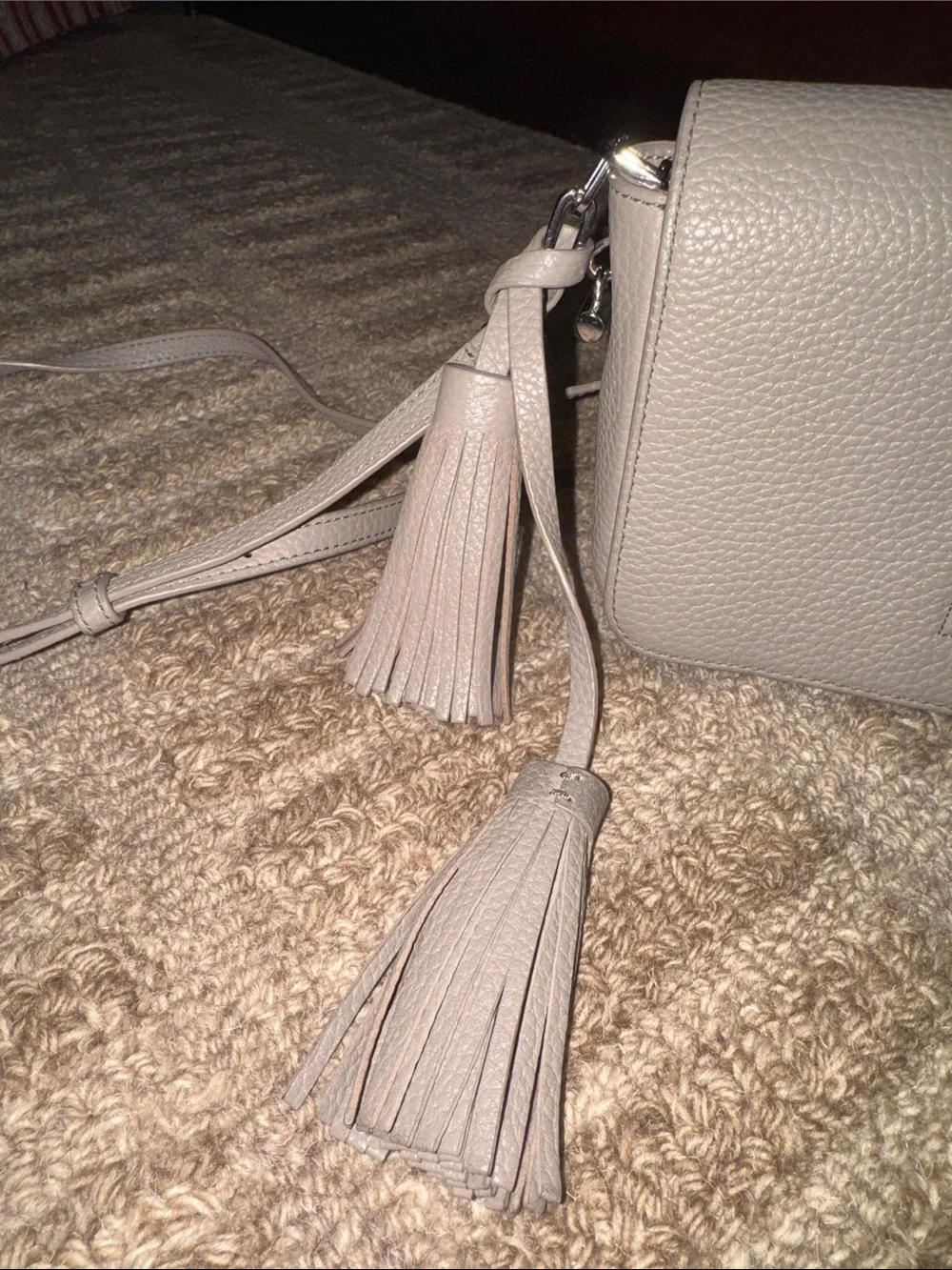 Tory Burch compact pebbled
